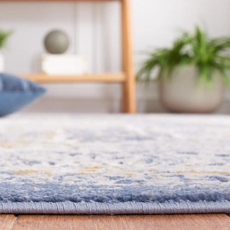 Safavieh Palma 4'-0" x 6'-0" Rug in Beige / Blue