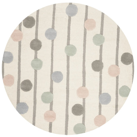 Safavieh Safavieh Kids 5'-0" x 5'-0" Rug in Ivory / Multi