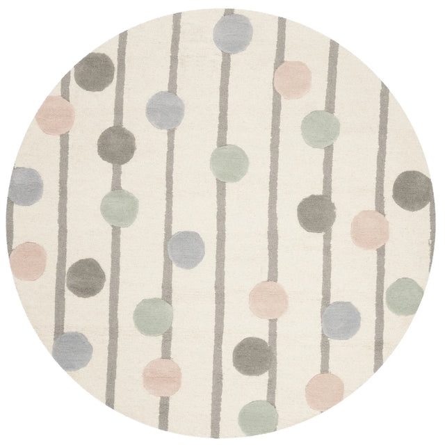 Safavieh Safavieh Kids 5'-0" x 5'-0" Rug in Ivory / Multi