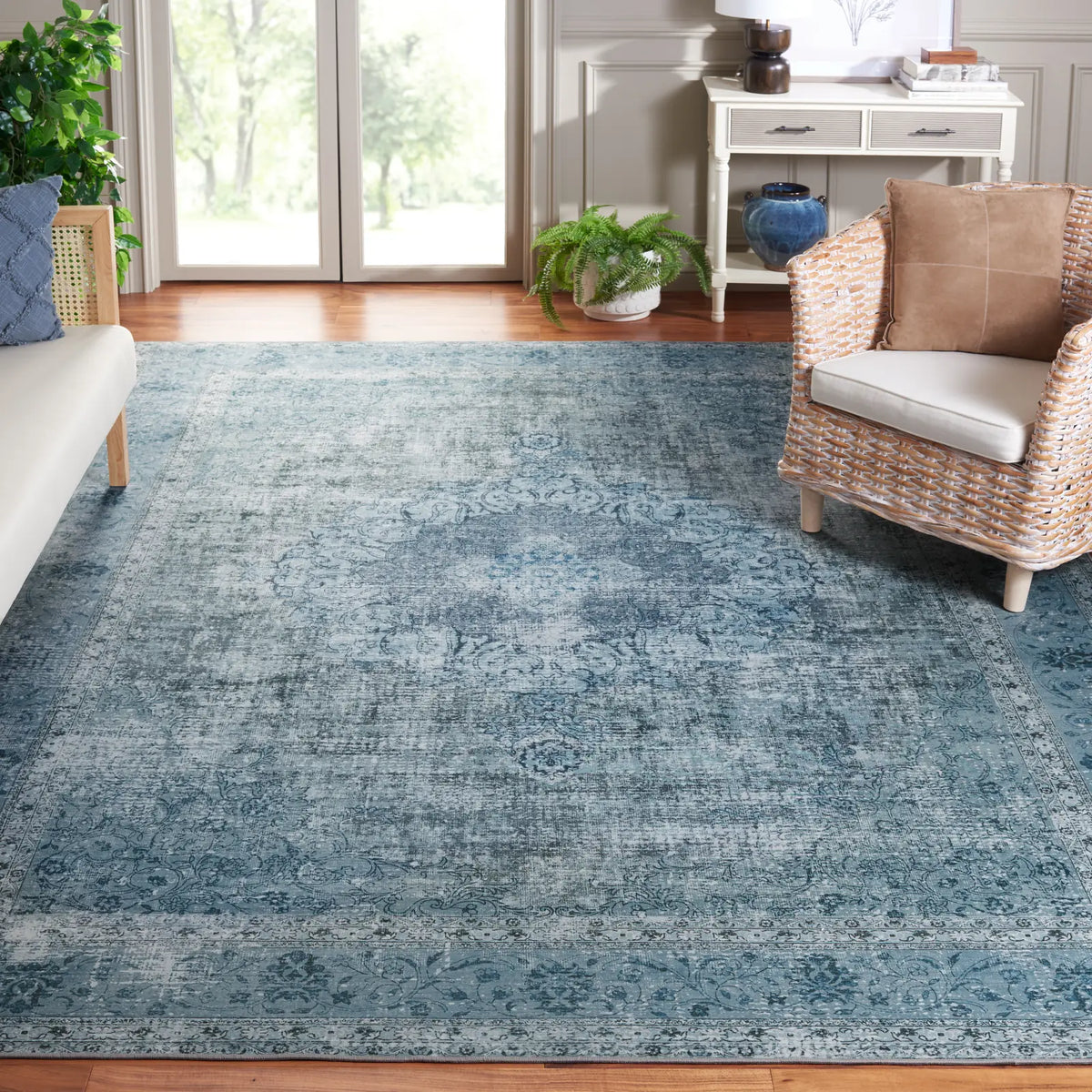 Safavieh Tucson 10'-0" x 14'-0" Rug in Green / Green