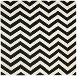Safavieh Chatham 7'-0" x 7'-0" Rug in Ivory / Black