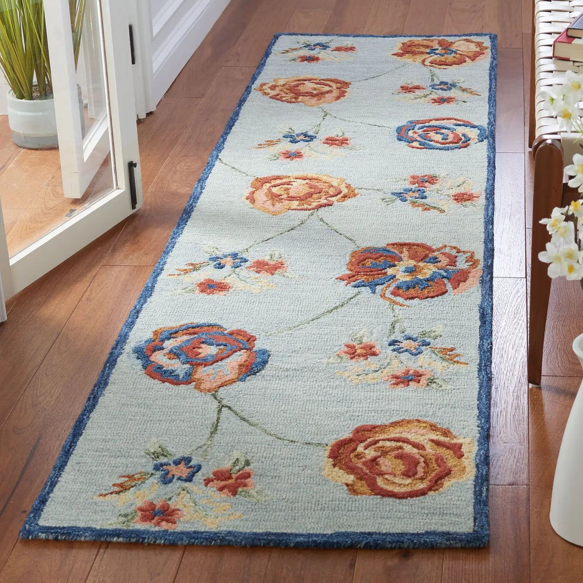 Safavieh Metro 2'-3" x 9'-0" Rug in Blue / Ivory
