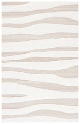 Safavieh Manhattan 4'-0" x 6'-0" Rug in Ivory / Beige