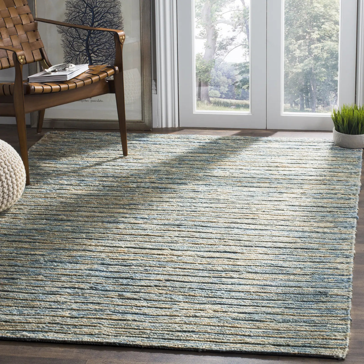 Safavieh Organic 5'-0" x 8'-0" Rug in Blue / Natural