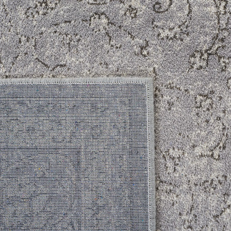 Safavieh Atlas 5'-3" x 7'-7" Rug in Charcoal / Grey