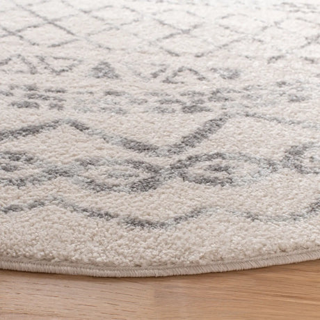 Safavieh Tulum 10'-0" x 10'-0" Rug in Ivory / Grey