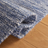 Safavieh Dhurries 4'-0" x 6'-0" Rug in Navy / Beige