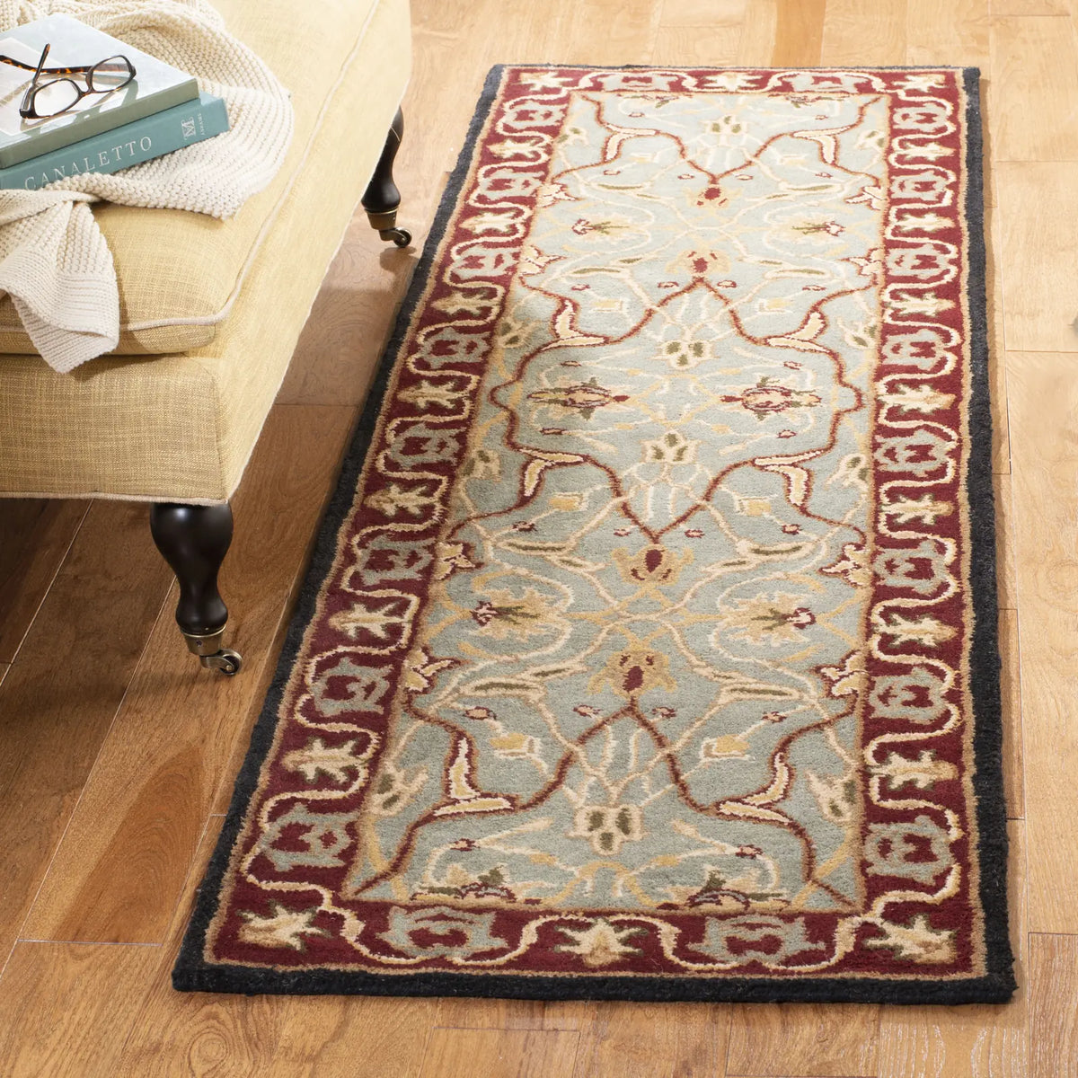 Safavieh Heritage 2'-3" x 12'-0" Rug in Light Blue / Red