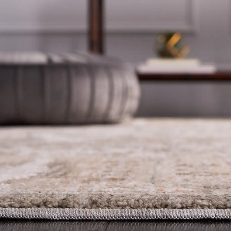 Safavieh Willow 4'-0" x 6'-0" Rug in Sage / Beige