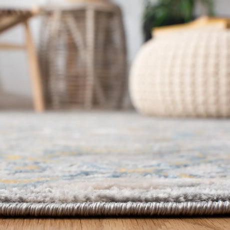 Safavieh Lagoon 4'-0" x 6'-0" Rug in Grey / Blue