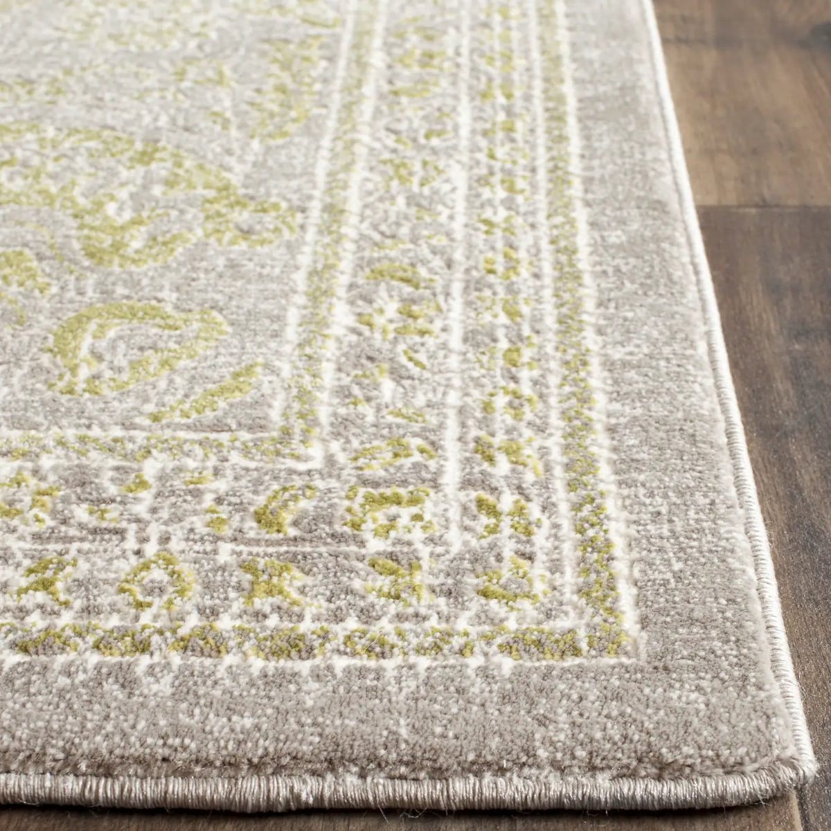 Safavieh Passion 8'-0" x 11'-0" Rug in Grey / Green