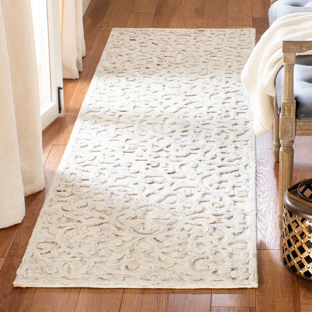 Safavieh Trace 2'-3" x 10'-0" Rug in Camel / Ivory