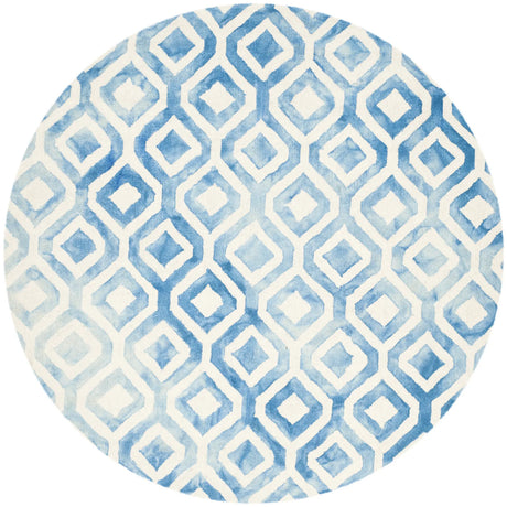 Safavieh Dip Dye 7'-0" x 7'-0" Rug in Ivory / Blue