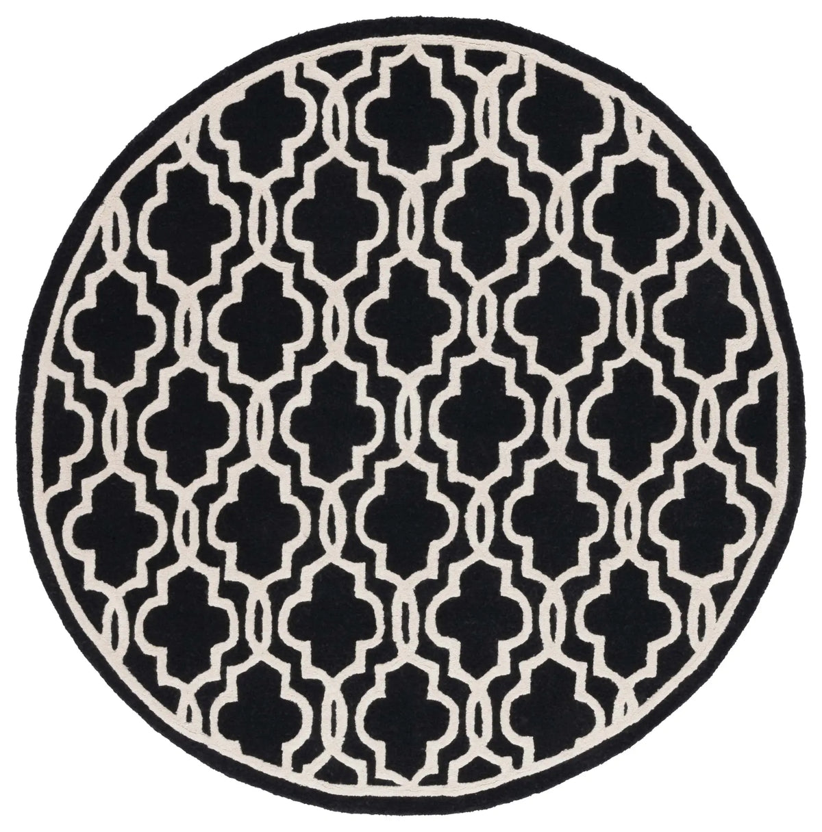 Safavieh Cambridge 6'-0" x 6'-0" Rug in Black / Ivory
