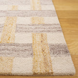 Safavieh Genre 4'-0" x 6'-0" Rug in Grey / Ivory