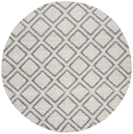 Safavieh Micro-Loop 5'-0" x 5'-0" Rug in Silver / Dark Grey