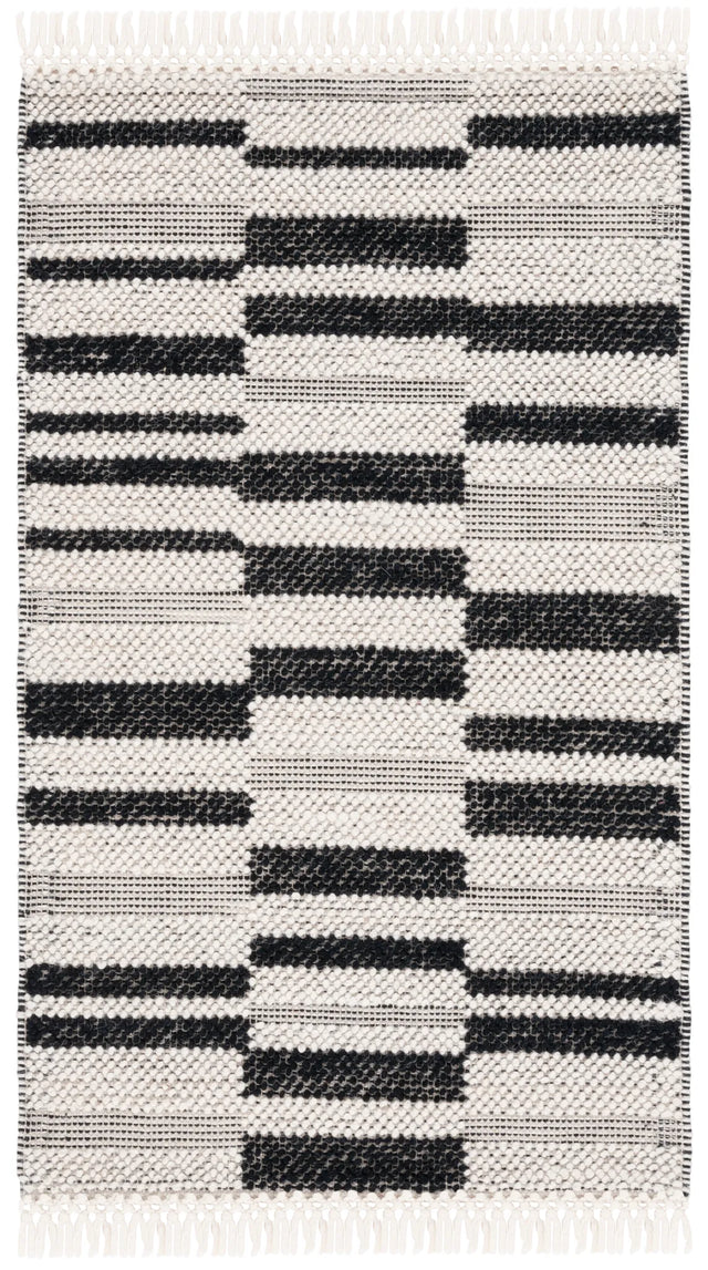 Safavieh Natura 3'-0" x 5'-0" Rug in Ivory / Black