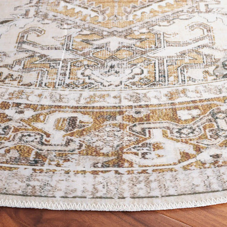 Safavieh Arizona 6'-0" x 6'-0" Rug in Beige / Gold