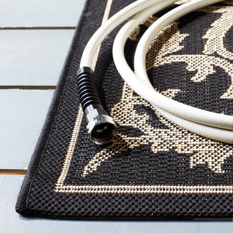 Safavieh Courtyard 4'-0" x 5'-7" Rug in Black / Sand