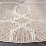 Safavieh Global 6'-7" x 6'-7" Rug in Beige / Ivory