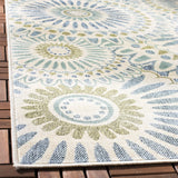 Safavieh Veranda 4'-0" x 5'-7" Rug in Cream / Green