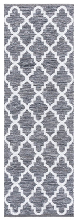 Safavieh Montauk 2'-3" x 7'-0" Rug in Charcoal / Ivory