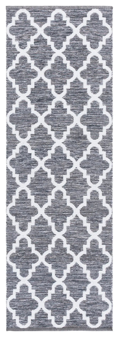 Safavieh Montauk 2'-3" x 7'-0" Rug in Charcoal / Ivory