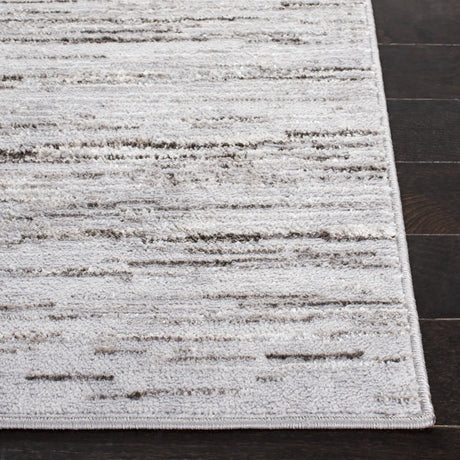 Safavieh Orchard 4'-5" x 6'-5" Rug in Grey / Light Grey