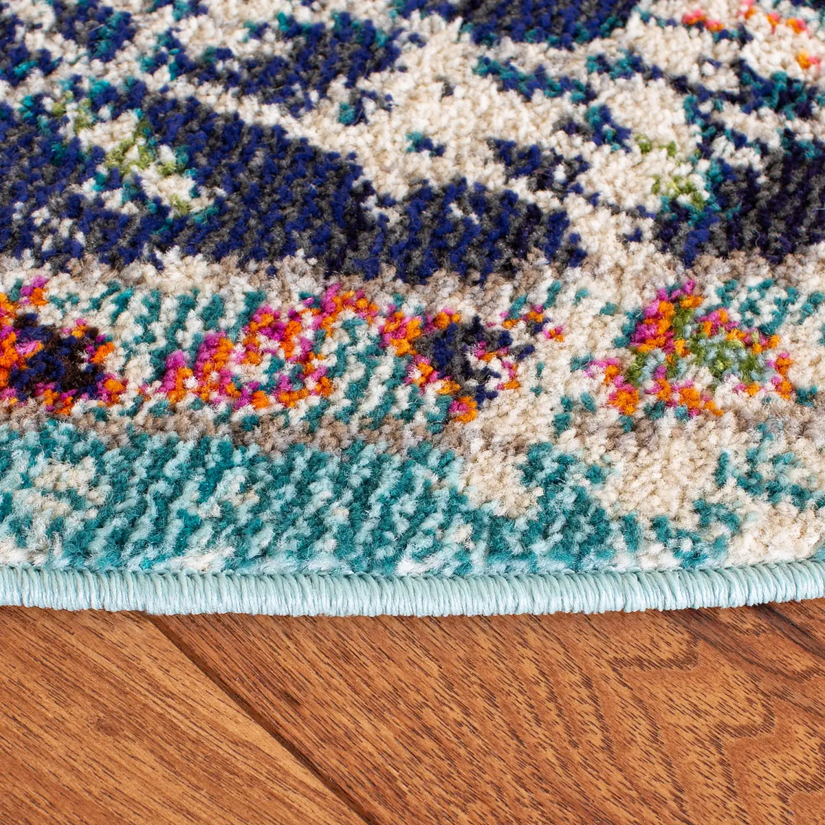 Safavieh Madison 5'-0" x 5'-0" Rug in Black / Teal