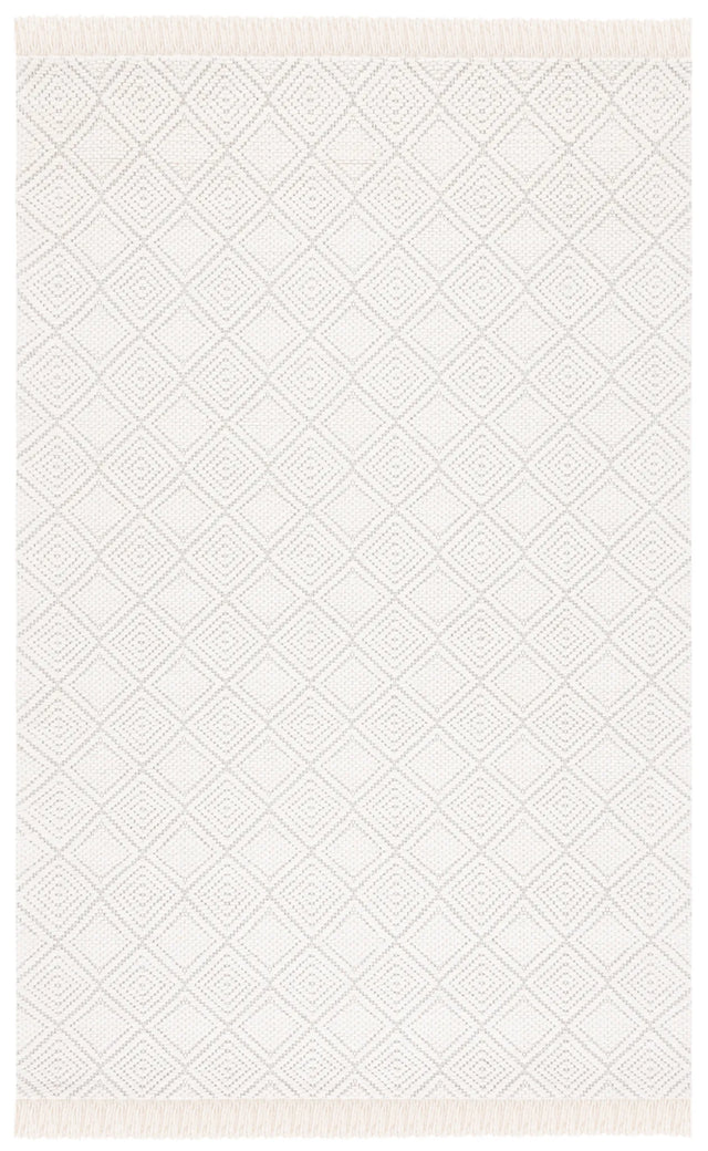 Safavieh Marbella 4'-0" x 6'-0" Rug in Ivory