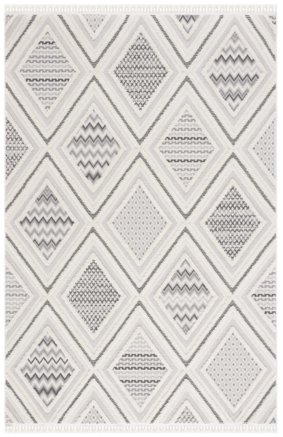 Safavieh Urban 4'-0" x 6'-0" Rug in Grey / Ivory