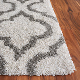 Safavieh Hudson Shag 5'-3" x 7'-6" Rug in Ivory / Grey