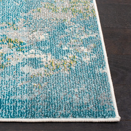 Safavieh Madison 4'-0" x 6'-0" Rug in Light Blue / Green