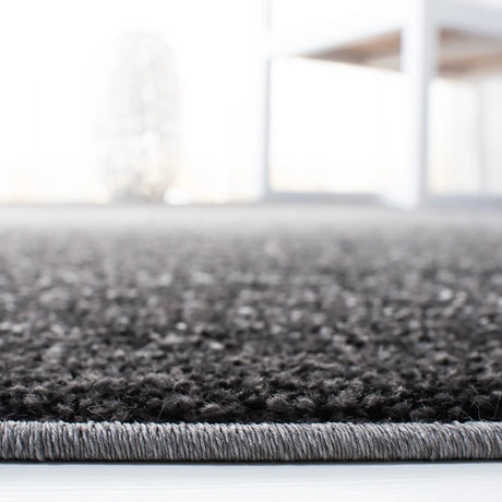 Safavieh Adirondack 4'-0" x 6'-0" Rug in Dark Grey / Light Grey