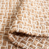 Safavieh Natural Fiber 4'-0" x 6'-0" Rug in Natural / Ivory