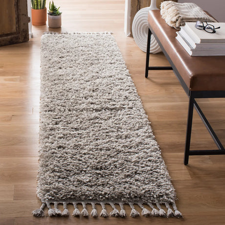 Safavieh Pro Lux Shag 400 2'-0" x 8'-0" Rug in Grey / Cream