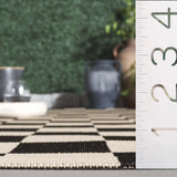 Safavieh Courtyard 4'-0" x 5'-7" Rug in Black / Beige
