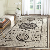 Safavieh Kenya 6'-0" x 9'-0" Rug in Ivory / Grey