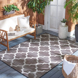 Safavieh Havana 4'-5" x 6'-5" Rug in Light Brown / Ivory