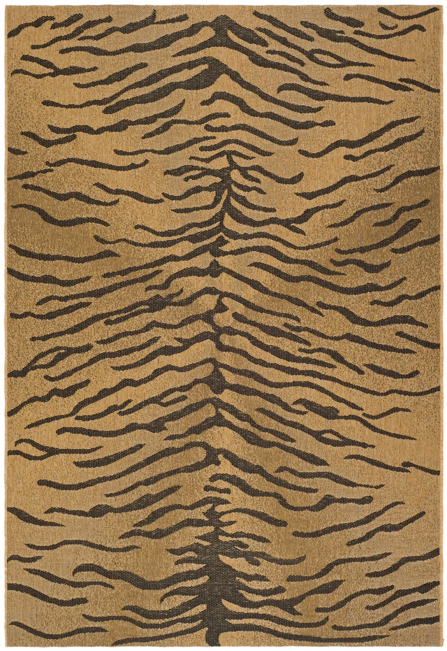 Safavieh Courtyard 4'-0" x 5'-7" Rug in Gold / Natural