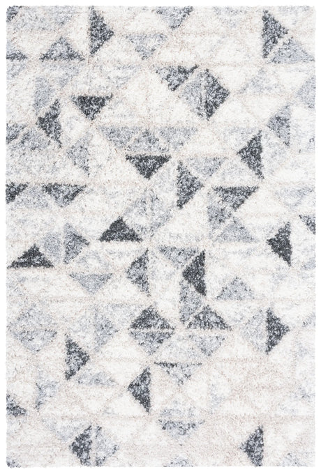 Safavieh Berber Shag 4'-5" x 6'-5" Rug in Grey / Ivory