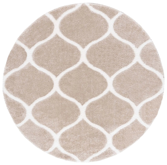 Safavieh Tahoe Shag 6'-7" x 6'-7" Rug in Beige / White