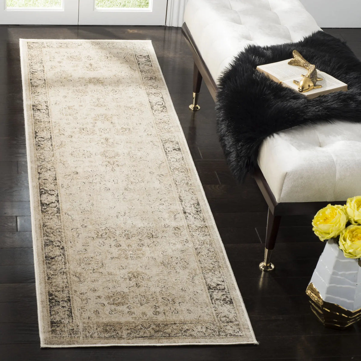 Safavieh Vintage 2'-2" x 8'-0" Rug in Stone