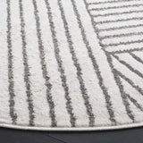 Safavieh Pyramid 6'-7" x 6'-7" Rug in Ivory / Grey