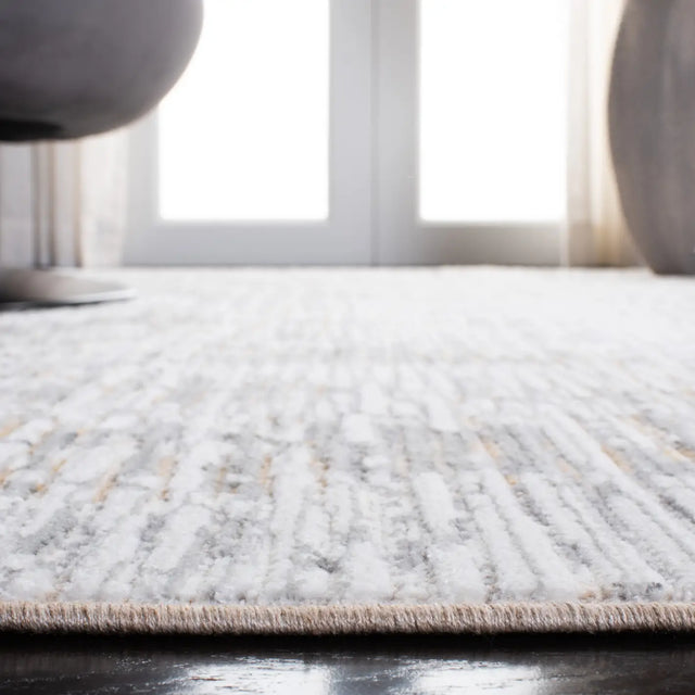 Safavieh Martha Stewart Sabrina 4'-0" x 6'-0" Rug in Ivory / Beige