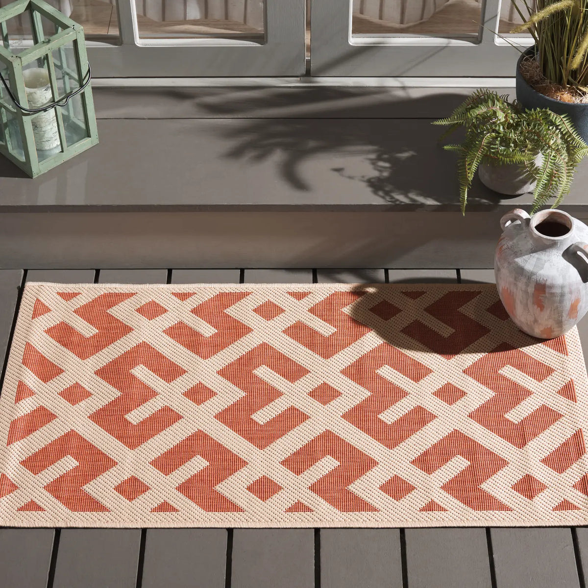 Safavieh Courtyard 2'-0" x 3'-7" Rug in Terracotta / Bone