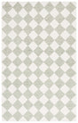 Safavieh Ebony 4'-0" x 6'-0" Rug in Sage / Ivory