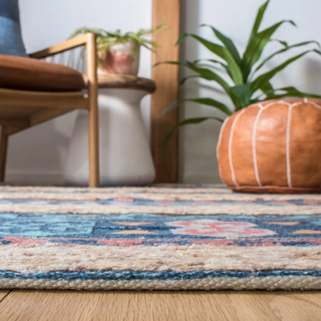Safavieh Saffron 4'-0" x 6'-0" Rug in Blue / Taupe