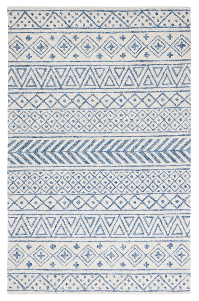 Safavieh Metro 4'-0" x 6'-0" Rug in Ivory / Blue