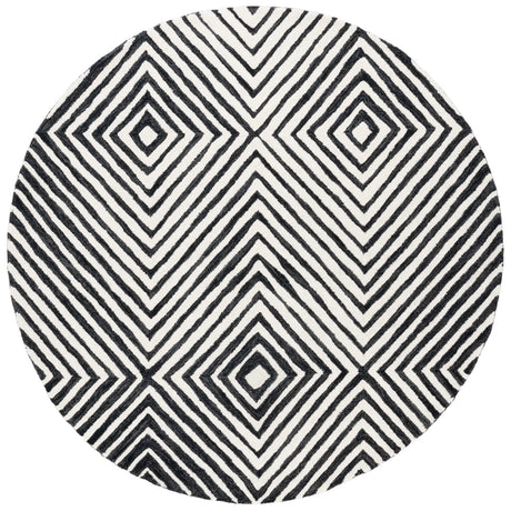Safavieh Ebony 6'-0" x 6'-0" Rug in Black / Ivory